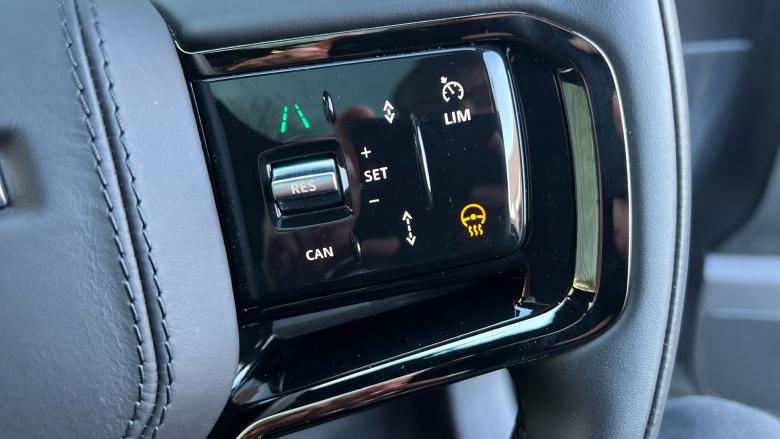 Land Rover Range Rover Velar 2.0 D200 MHEV Dynamic HSE 5dr Auto Diesel Estate